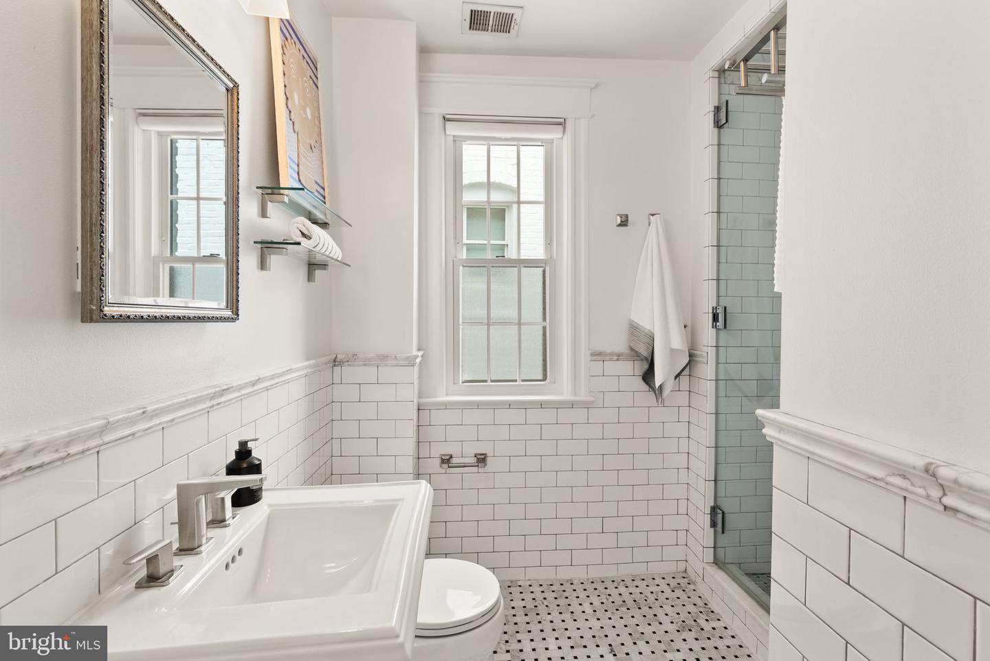 2314 20TH ST NW, WASHINGTON, District Of Columbia 20009, 4 Bedrooms Bedrooms, ,3 BathroomsBathrooms,Residential,For sale,2314 20TH ST NW,DCDC2201644 MLS # DCDC2201644