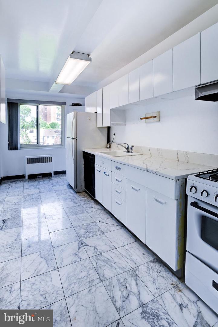 4201 CATHEDRAL AVE NW #1004E, WASHINGTON, District Of Columbia 20016, 2 Bedrooms Bedrooms, ,2 BathroomsBathrooms,Residential,For sale,4201 CATHEDRAL AVE NW #1004E,DCDC2201648 MLS # DCDC2201648 4201 CATHEDRAL AVE NW #1004E, WASHINGTON, District Of Columbia 20016, 2 Bedrooms Bedrooms, ,2 BathroomsBathrooms,Residential,For sale,4201 CATHEDRAL AVE NW #1004E,DCDC2201648 MLS # DCDC2201648