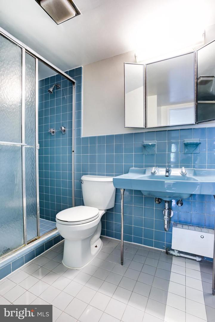 4201 CATHEDRAL AVE NW #1004E, WASHINGTON, District Of Columbia 20016, 2 Bedrooms Bedrooms, ,2 BathroomsBathrooms,Residential,For sale,4201 CATHEDRAL AVE NW #1004E,DCDC2201648 MLS # DCDC2201648 4201 CATHEDRAL AVE NW #1004E, WASHINGTON, District Of Columbia 20016, 2 Bedrooms Bedrooms, ,2 BathroomsBathrooms,Residential,For sale,4201 CATHEDRAL AVE NW #1004E,DCDC2201648 MLS # DCDC2201648