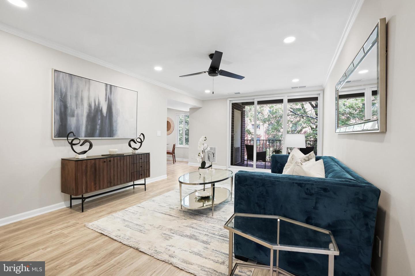 5050 7TH RD S #201, ARLINGTON, Virginia 22204, 2 Bedrooms Bedrooms, ,1 BathroomBathrooms,Residential,For sale,5050 7TH RD S #201,VAAR2057936 MLS # VAAR2057936