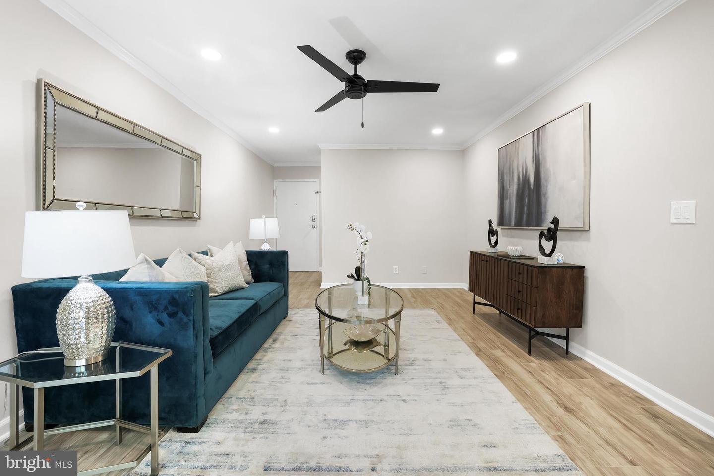 5050 7TH RD S #201, ARLINGTON, Virginia 22204, 2 Bedrooms Bedrooms, ,1 BathroomBathrooms,Residential,For sale,5050 7TH RD S #201,VAAR2057936 MLS # VAAR2057936