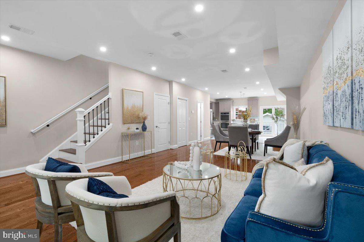 5521 4TH ST NW, WASHINGTON, District Of Columbia 20011, 5 Bedrooms Bedrooms, ,3 BathroomsBathrooms,Residential,For sale,5521 4TH ST NW,DCDC2201698 MLS # DCDC2201698