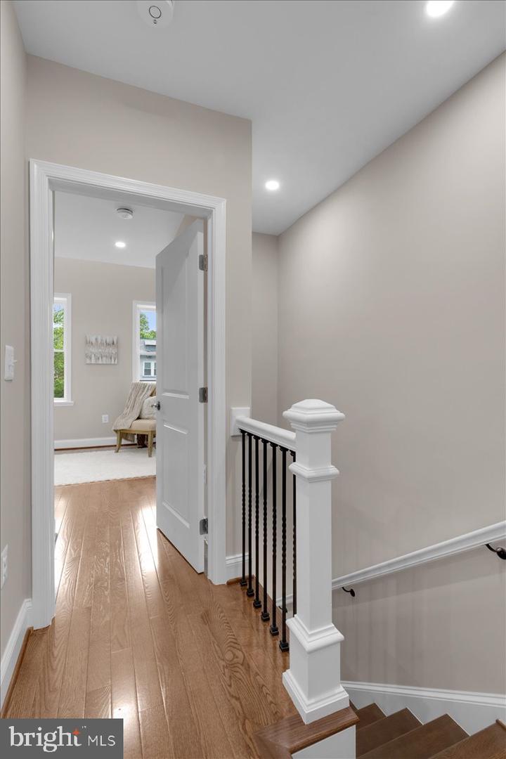 5521 4TH ST NW, WASHINGTON, District Of Columbia 20011, 5 Bedrooms Bedrooms, ,3 BathroomsBathrooms,Residential,For sale,5521 4TH ST NW,DCDC2201698 MLS # DCDC2201698