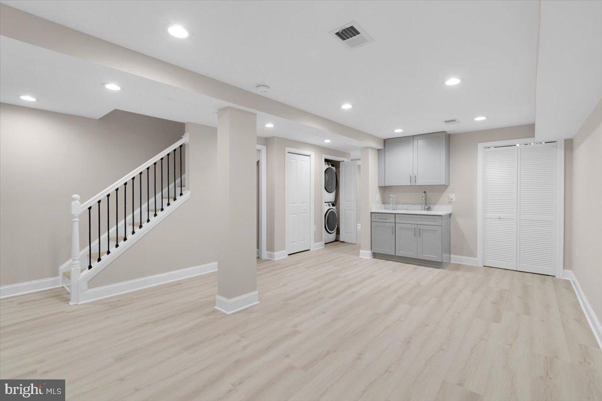 5521 4TH ST NW, WASHINGTON, District Of Columbia 20011, 5 Bedrooms Bedrooms, ,3 BathroomsBathrooms,Residential,For sale,5521 4TH ST NW,DCDC2201698 MLS # DCDC2201698