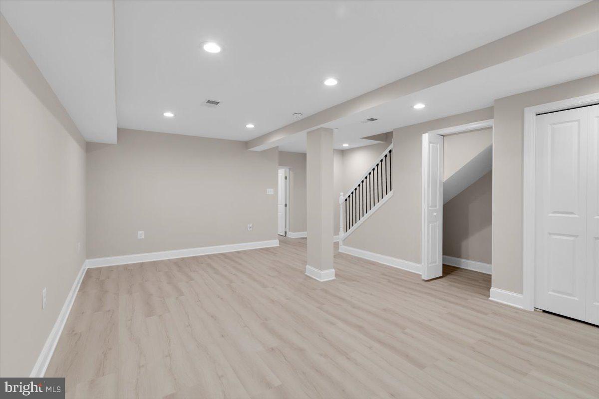 5521 4TH ST NW, WASHINGTON, District Of Columbia 20011, 5 Bedrooms Bedrooms, ,3 BathroomsBathrooms,Residential,For sale,5521 4TH ST NW,DCDC2201698 MLS # DCDC2201698