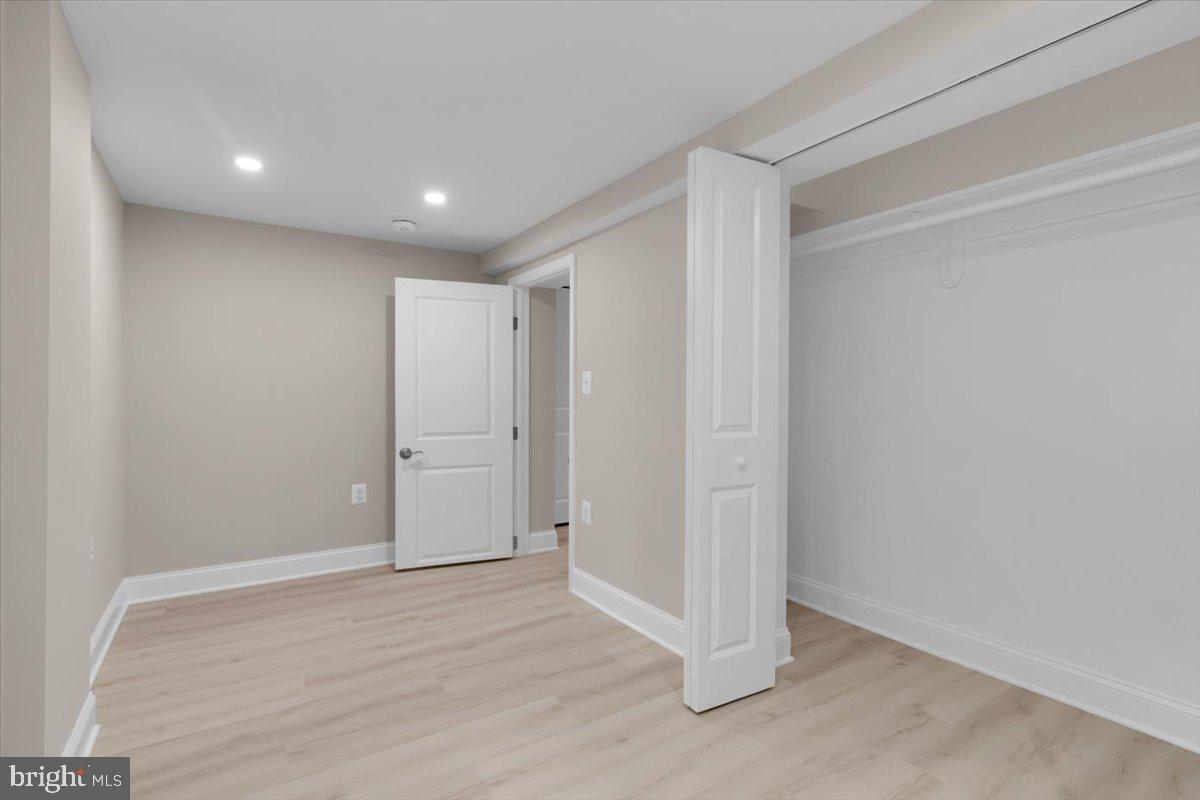 5521 4TH ST NW, WASHINGTON, District Of Columbia 20011, 5 Bedrooms Bedrooms, ,3 BathroomsBathrooms,Residential,For sale,5521 4TH ST NW,DCDC2201698 MLS # DCDC2201698