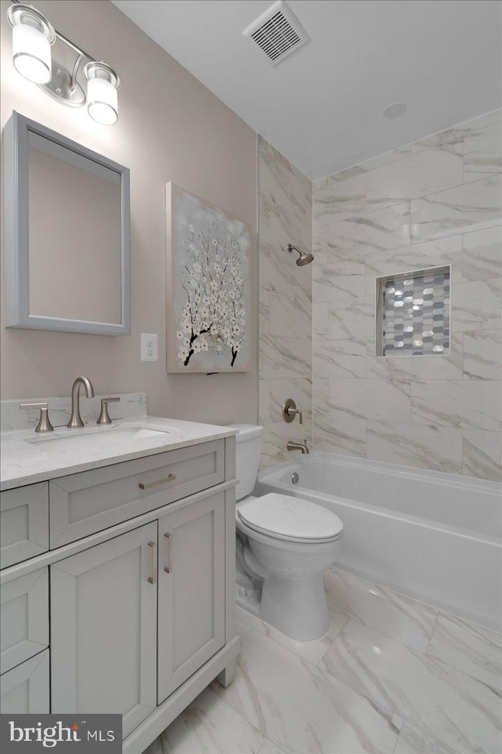 5521 4TH ST NW, WASHINGTON, District Of Columbia 20011, 5 Bedrooms Bedrooms, ,3 BathroomsBathrooms,Residential,For sale,5521 4TH ST NW,DCDC2201698 MLS # DCDC2201698