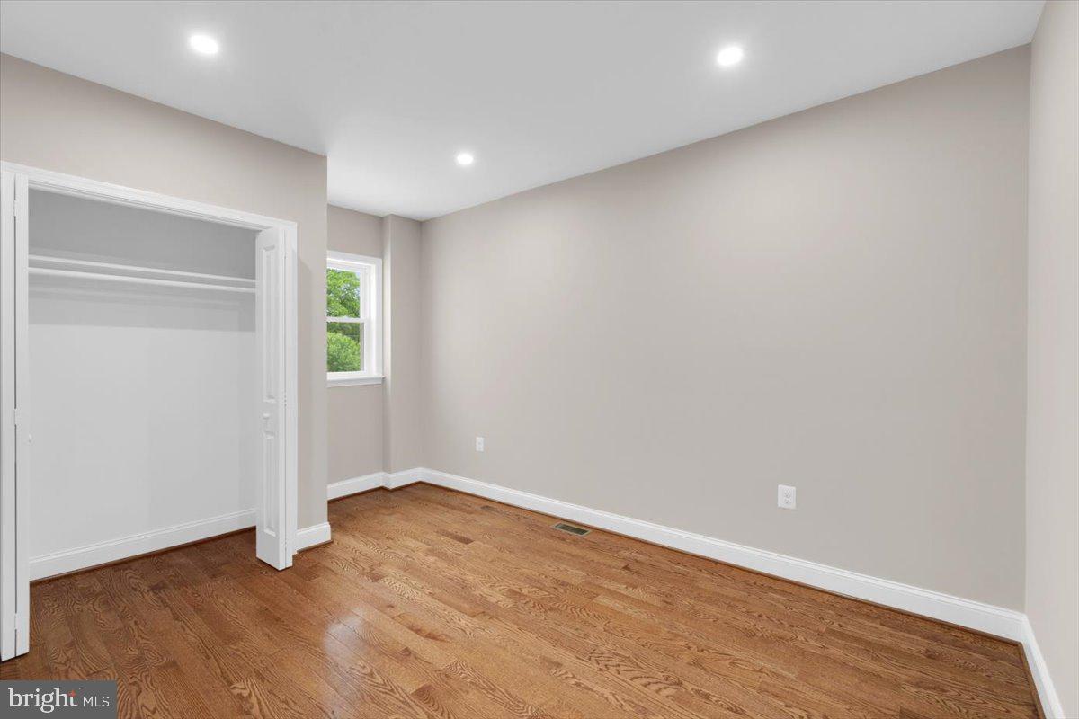 5521 4TH ST NW, WASHINGTON, District Of Columbia 20011, 5 Bedrooms Bedrooms, ,3 BathroomsBathrooms,Residential,For sale,5521 4TH ST NW,DCDC2201698 MLS # DCDC2201698