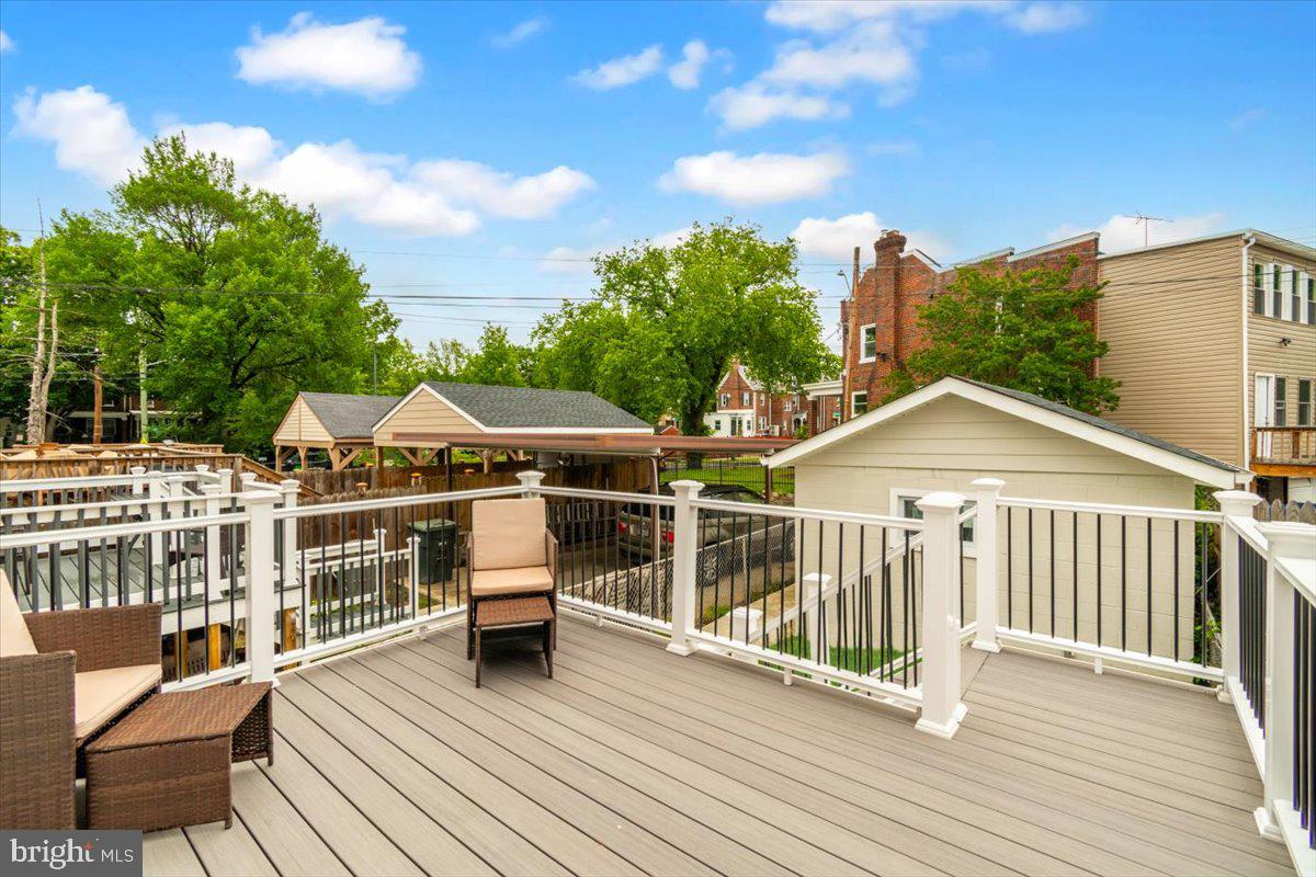 5521 4TH ST NW, WASHINGTON, District Of Columbia 20011, 5 Bedrooms Bedrooms, ,3 BathroomsBathrooms,Residential,For sale,5521 4TH ST NW,DCDC2201698 MLS # DCDC2201698