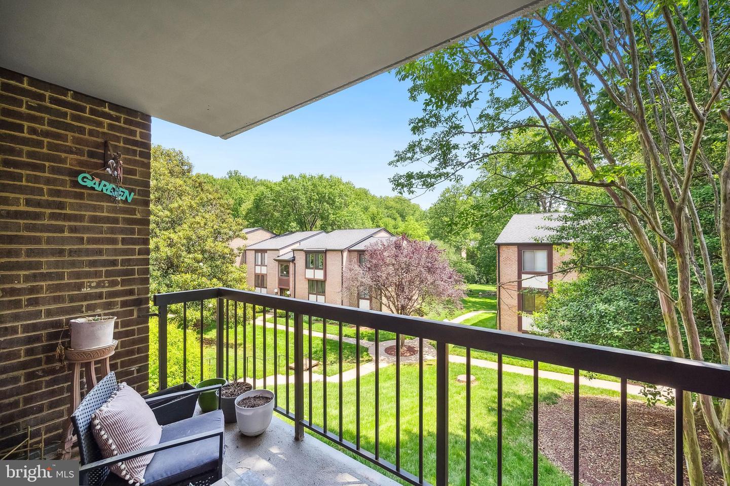 3113 BUCCANEER CT #101, FAIRFAX, Virginia 22031, 2 Bedrooms Bedrooms, ,2 BathroomsBathrooms,Residential,For sale,3113 BUCCANEER CT #101,VAFX2242188 MLS # VAFX2242188