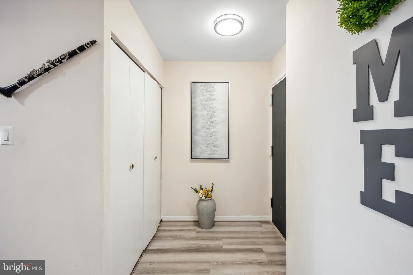 3113 BUCCANEER CT #101, FAIRFAX, Virginia 22031, 2 Bedrooms Bedrooms, ,2 BathroomsBathrooms,Residential,For sale,3113 BUCCANEER CT #101,VAFX2242188 MLS # VAFX2242188