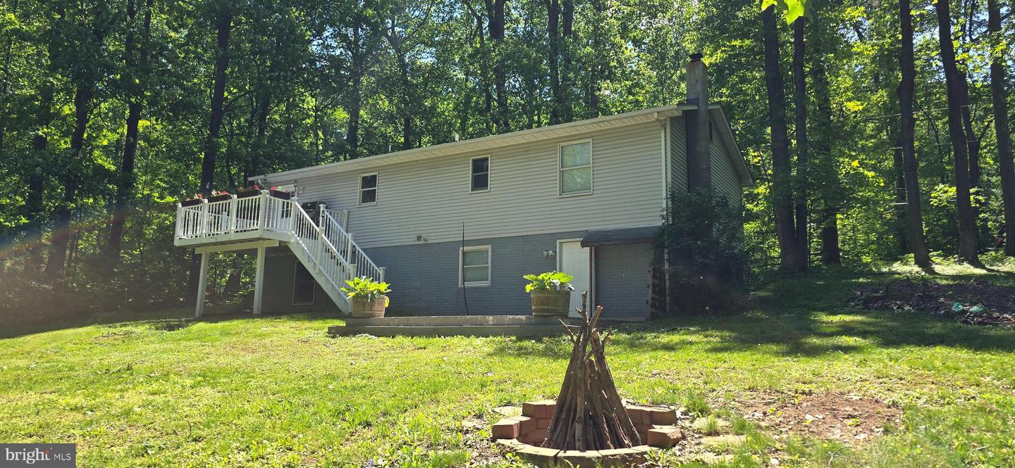 63 HICKORY NUT RD, LINDEN, Virginia 22642, 3 Bedrooms Bedrooms, ,3 BathroomsBathrooms,Residential,For sale,63 HICKORY NUT RD,VAWR2011222 MLS # VAWR2011222