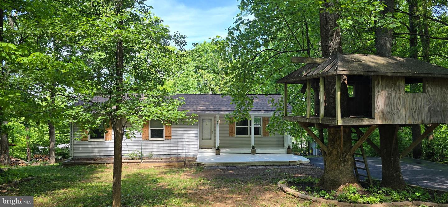 63 HICKORY NUT RD, LINDEN, Virginia 22642, 3 Bedrooms Bedrooms, ,3 BathroomsBathrooms,Residential,For sale,63 HICKORY NUT RD,VAWR2011222 MLS # VAWR2011222