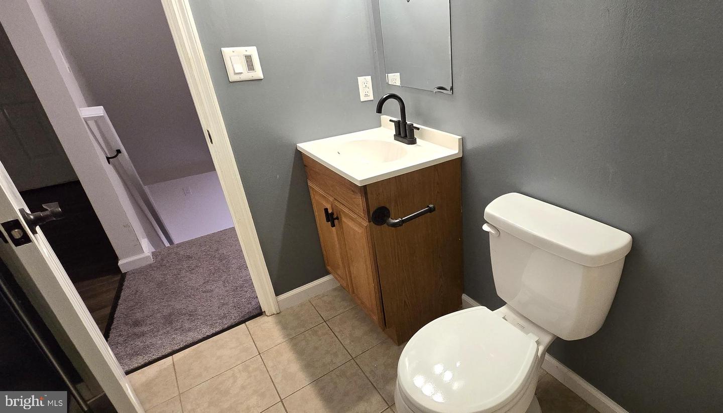 63 HICKORY NUT RD, LINDEN, Virginia 22642, 3 Bedrooms Bedrooms, ,3 BathroomsBathrooms,Residential,For sale,63 HICKORY NUT RD,VAWR2011222 MLS # VAWR2011222