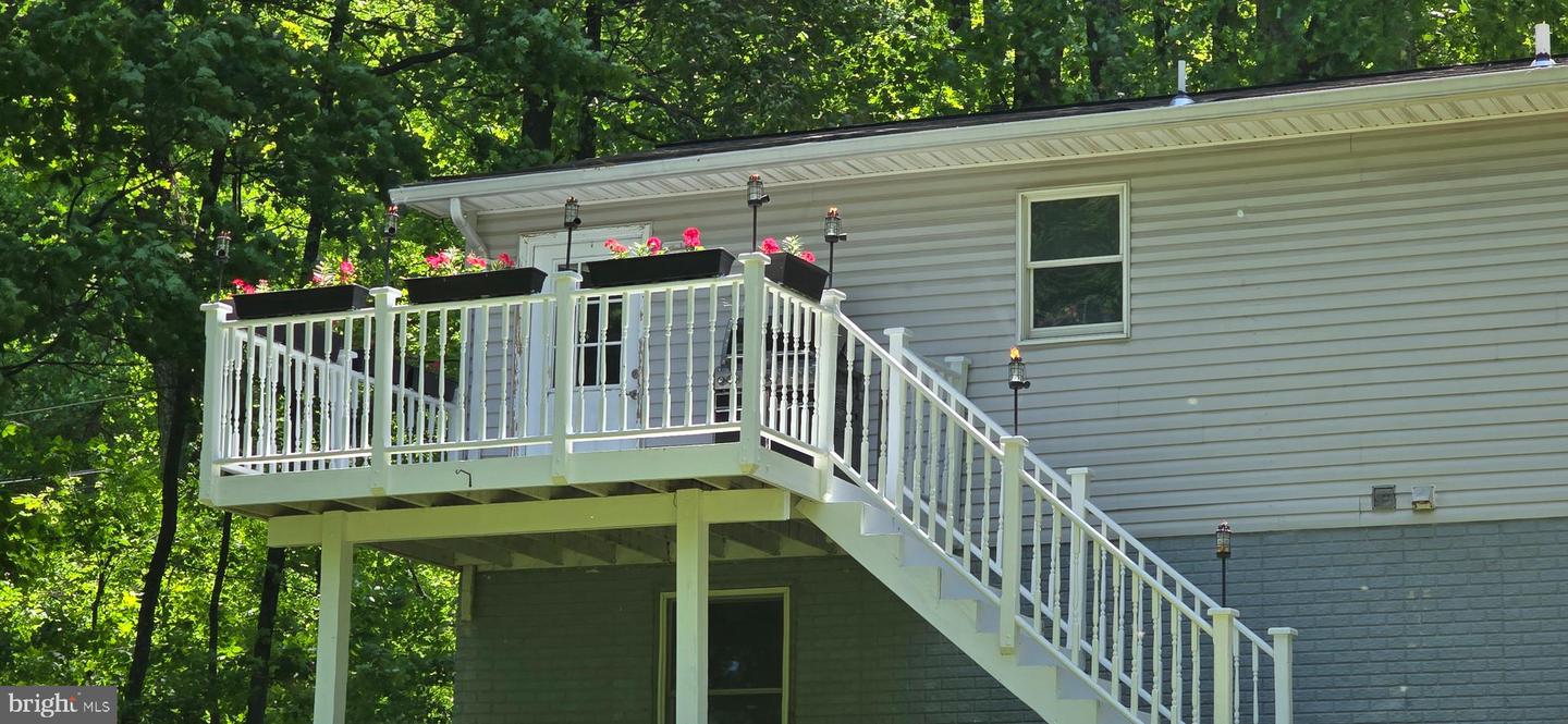 63 HICKORY NUT RD, LINDEN, Virginia 22642, 3 Bedrooms Bedrooms, ,3 BathroomsBathrooms,Residential,For sale,63 HICKORY NUT RD,VAWR2011222 MLS # VAWR2011222