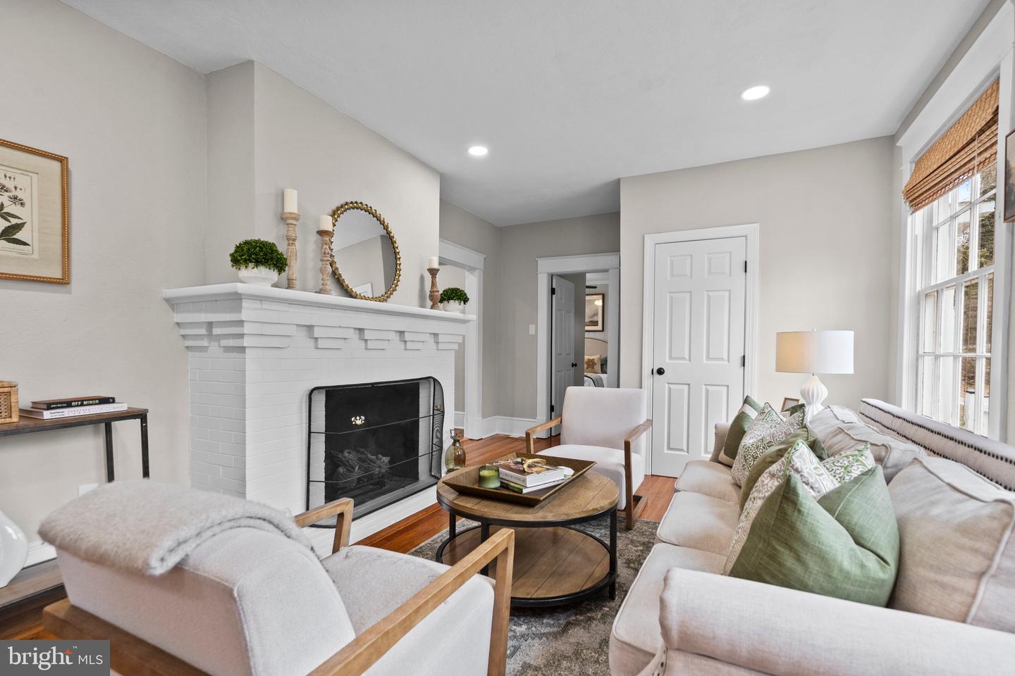 226 WINCHESTER ST, WARRENTON, Virginia 20186, 4 Bedrooms Bedrooms, ,2 BathroomsBathrooms,Residential,For sale,226 WINCHESTER ST,VAFQ2016726 MLS # VAFQ2016726
