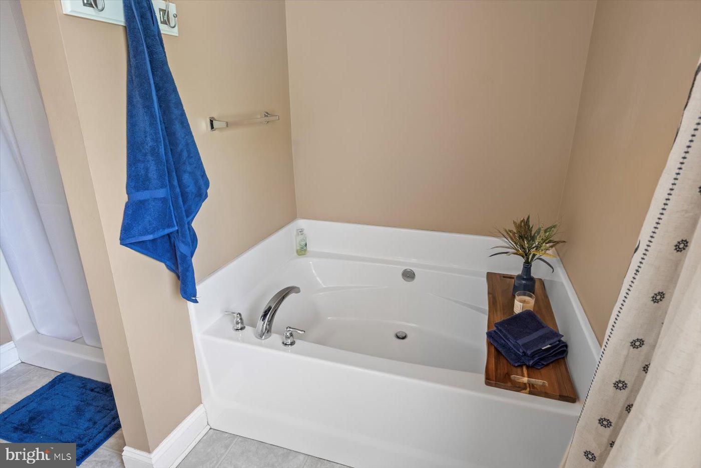 211 BOXLEY LN, ORANGE, Virginia 22960, 4 Bedrooms Bedrooms, ,3 BathroomsBathrooms,Residential,For sale,211 BOXLEY LN,VAOR2009732 MLS # VAOR2009732
