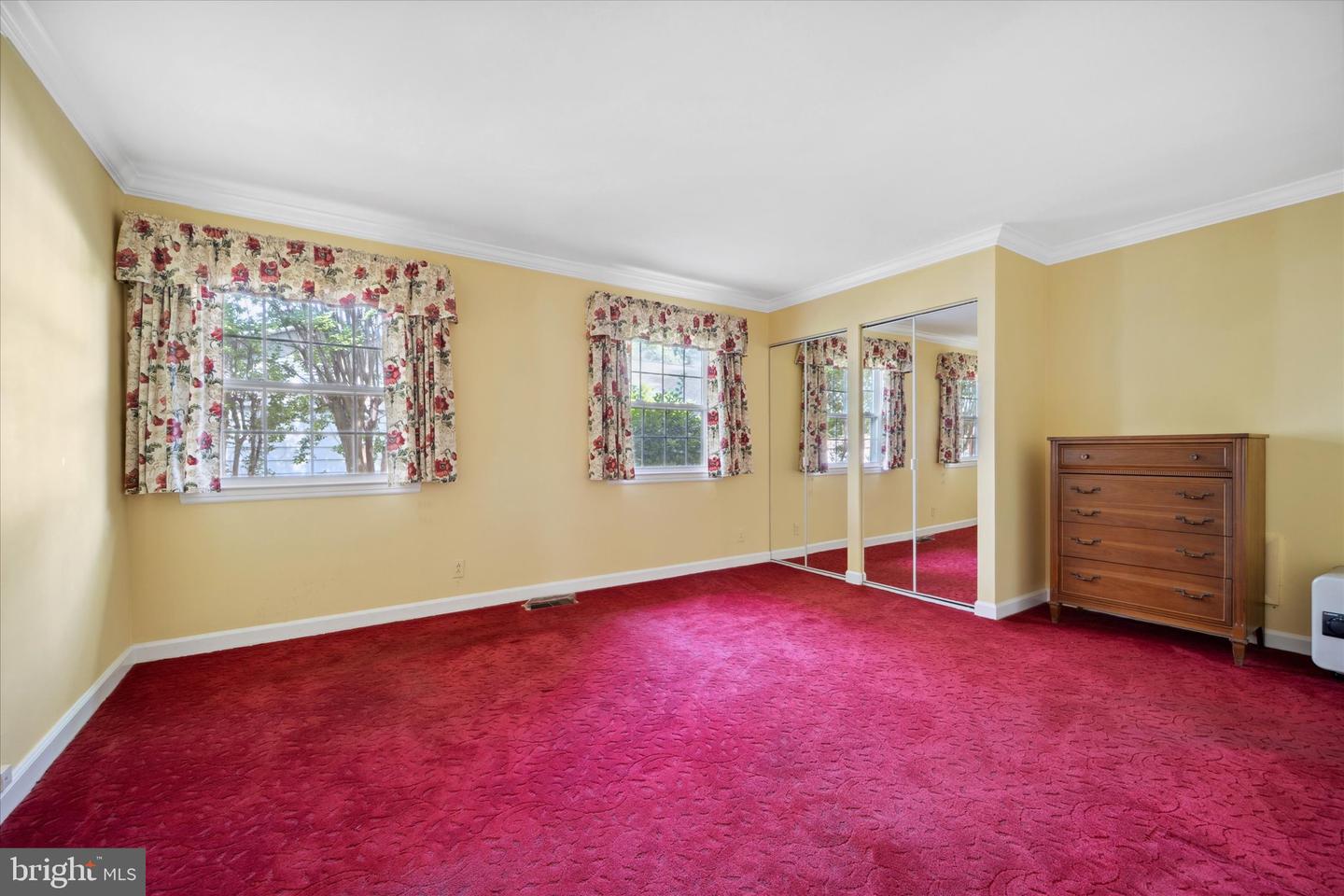 210 W BEECH RD, STERLING, Virginia 20164, 3 Bedrooms Bedrooms, ,2 BathroomsBathrooms,Residential,For sale,210 W BEECH RD,VALO2097416 MLS # VALO2097416