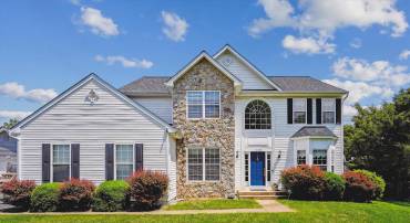 19655 SMITH CIR, ASHBURN, Virginia 20147, 4 Bedrooms Bedrooms, ,2 BathroomsBathrooms,Residential,For sale,19655 SMITH CIR,VALO2097424 MLS # VALO2097424
