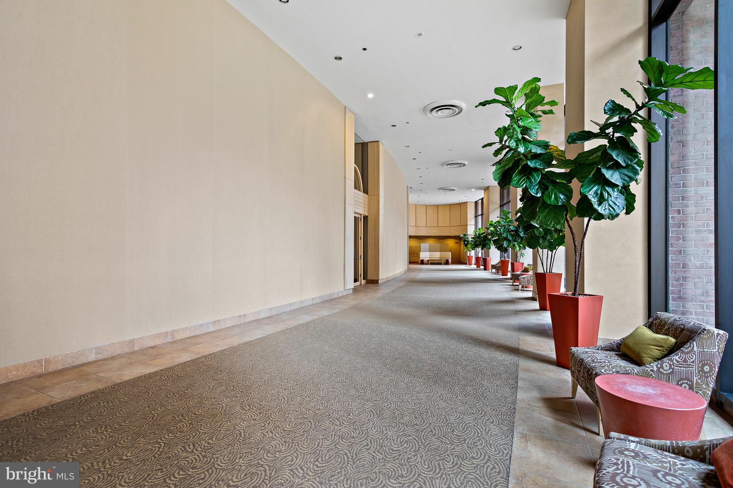 1805 CRYSTAL DR #1016S, ARLINGTON, Virginia 22202, 1 Bedroom Bedrooms, ,1 BathroomBathrooms,Residential,For sale,1805 CRYSTAL DR #1016S,VAAR2057994 MLS # VAAR2057994