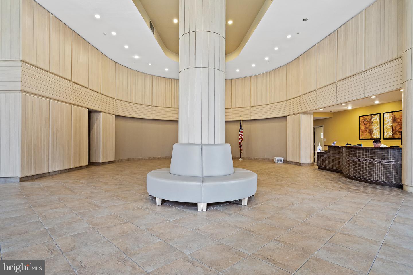 1805 CRYSTAL DR #1016S, ARLINGTON, Virginia 22202, 1 Bedroom Bedrooms, ,1 BathroomBathrooms,Residential,For sale,1805 CRYSTAL DR #1016S,VAAR2057994 MLS # VAAR2057994