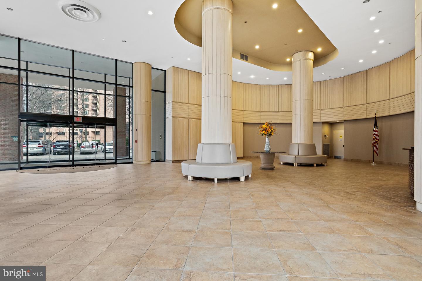 1805 CRYSTAL DR #1016S, ARLINGTON, Virginia 22202, 1 Bedroom Bedrooms, ,1 BathroomBathrooms,Residential,For sale,1805 CRYSTAL DR #1016S,VAAR2057994 MLS # VAAR2057994