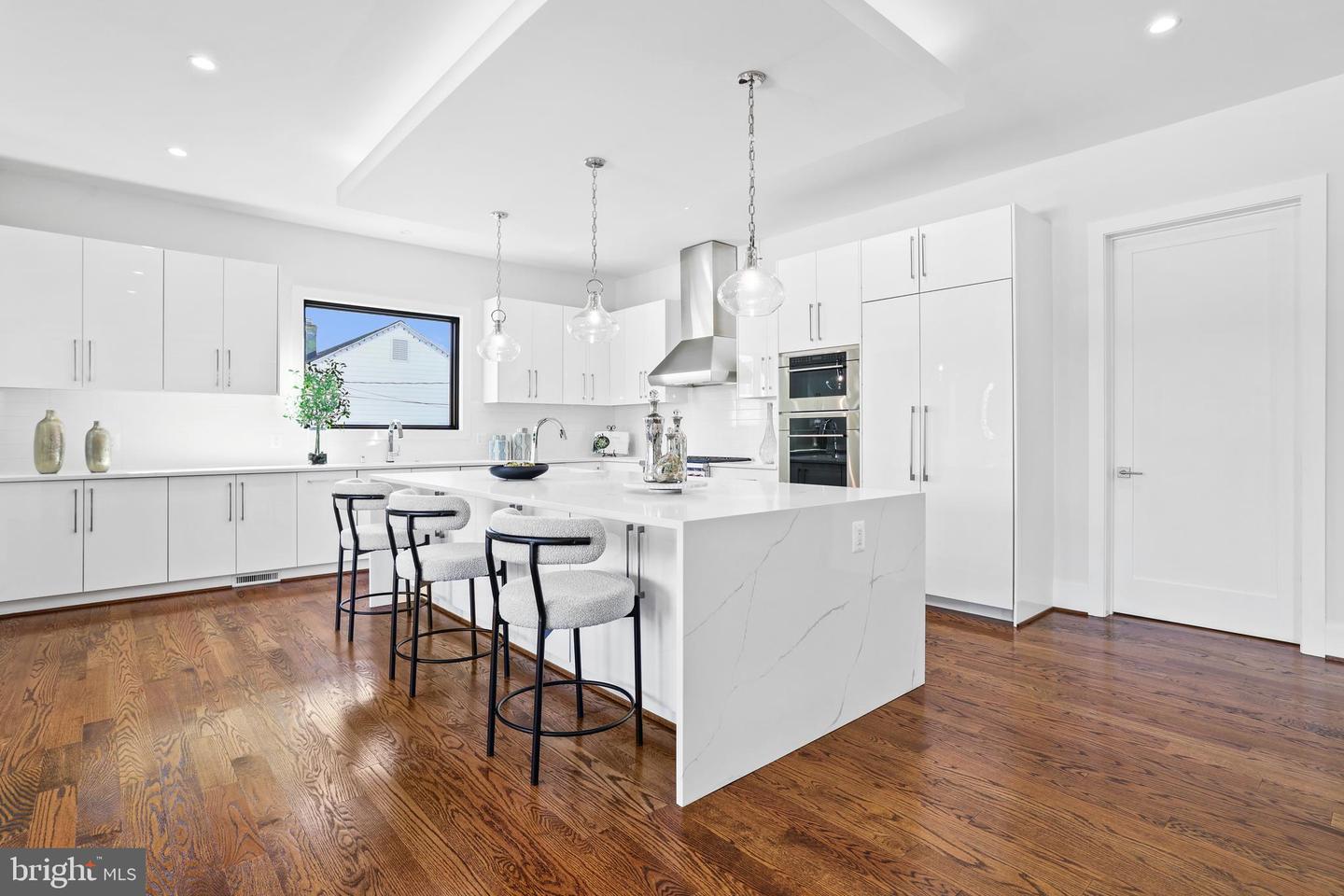 1733 PIMMIT DR, FALLS CHURCH, Virginia 22043, 8 Bedrooms Bedrooms, ,6 BathroomsBathrooms,Residential,For sale,1733 PIMMIT DR,VAFX2242426 MLS # VAFX2242426