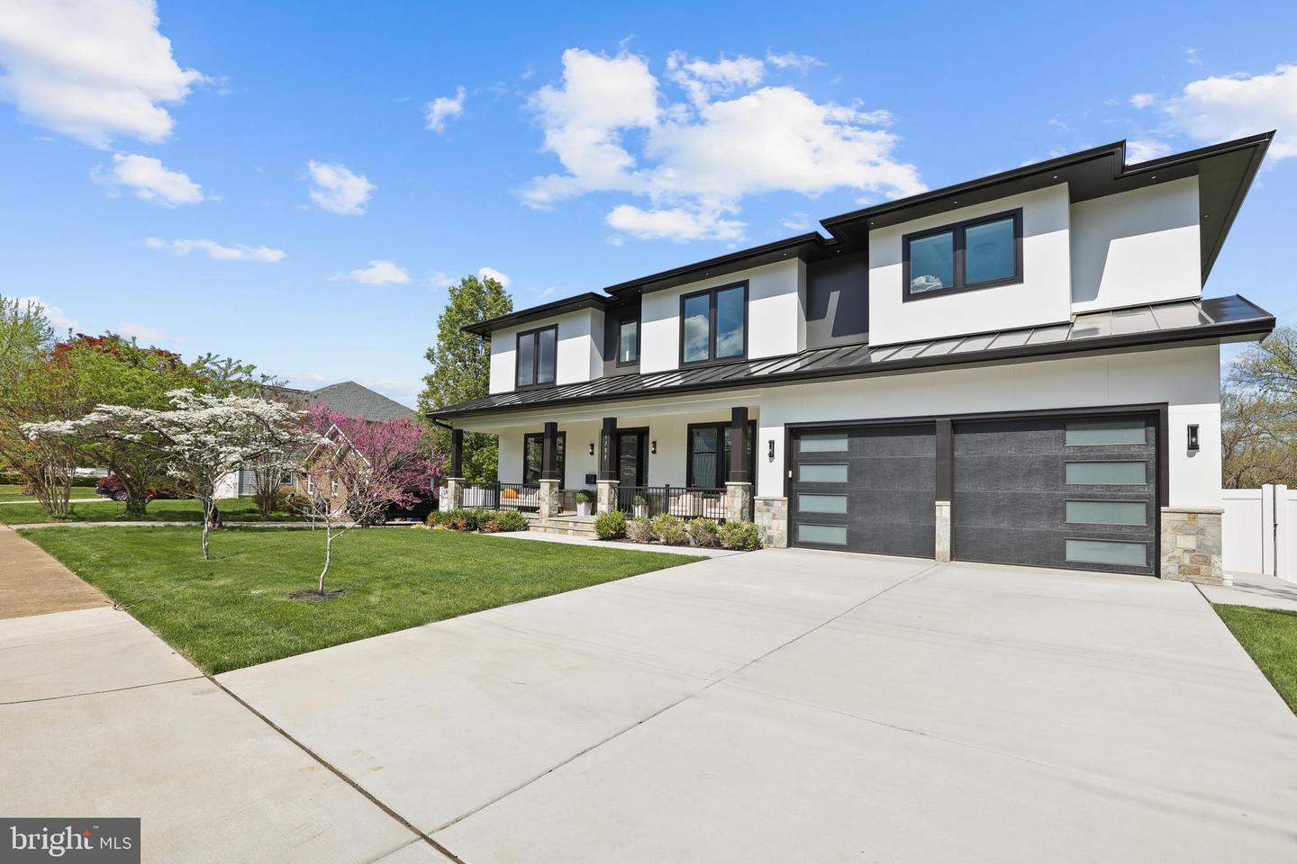 1733 PIMMIT DR, FALLS CHURCH, Virginia 22043, 8 Bedrooms Bedrooms, ,6 BathroomsBathrooms,Residential,For sale,1733 PIMMIT DR,VAFX2242426 MLS # VAFX2242426