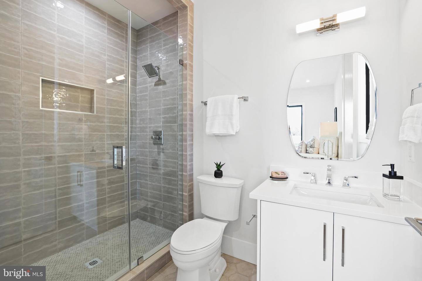 1733 PIMMIT DR, FALLS CHURCH, Virginia 22043, 8 Bedrooms Bedrooms, ,6 BathroomsBathrooms,Residential,For sale,1733 PIMMIT DR,VAFX2242426 MLS # VAFX2242426