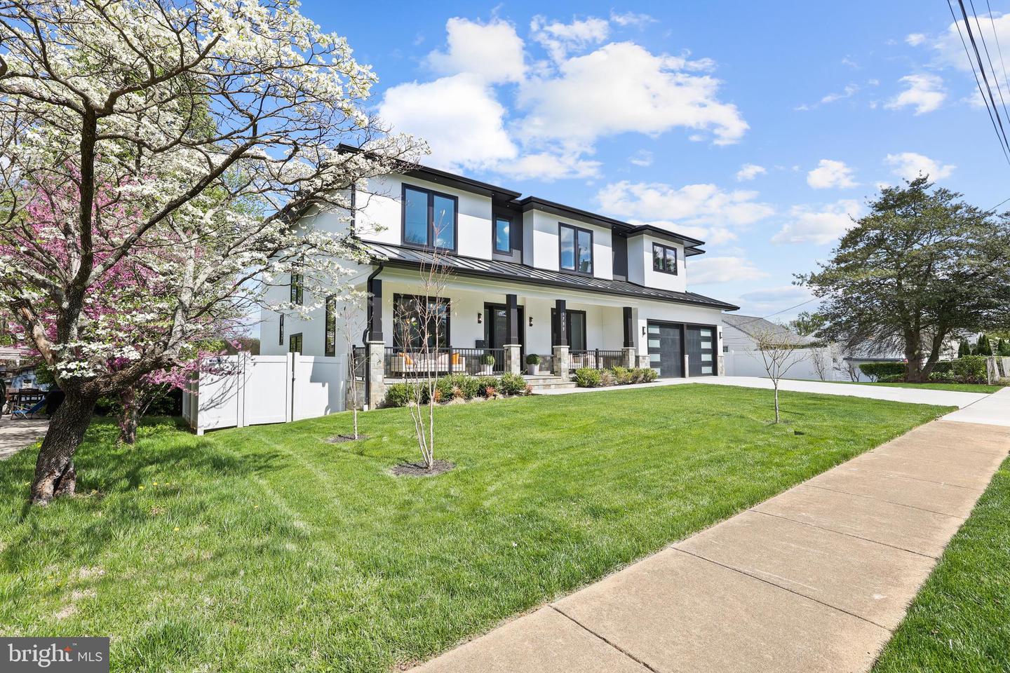 1733 PIMMIT DR, FALLS CHURCH, Virginia 22043, 8 Bedrooms Bedrooms, ,6 BathroomsBathrooms,Residential,For sale,1733 PIMMIT DR,VAFX2242426 MLS # VAFX2242426