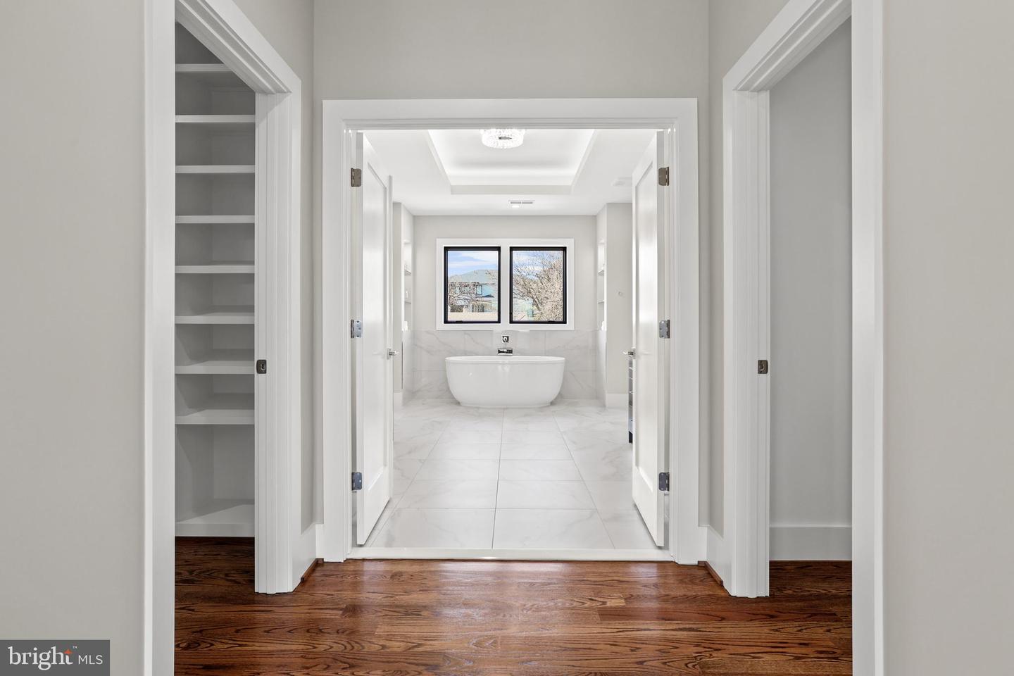 1733 PIMMIT DR, FALLS CHURCH, Virginia 22043, 8 Bedrooms Bedrooms, ,6 BathroomsBathrooms,Residential,For sale,1733 PIMMIT DR,VAFX2242426 MLS # VAFX2242426