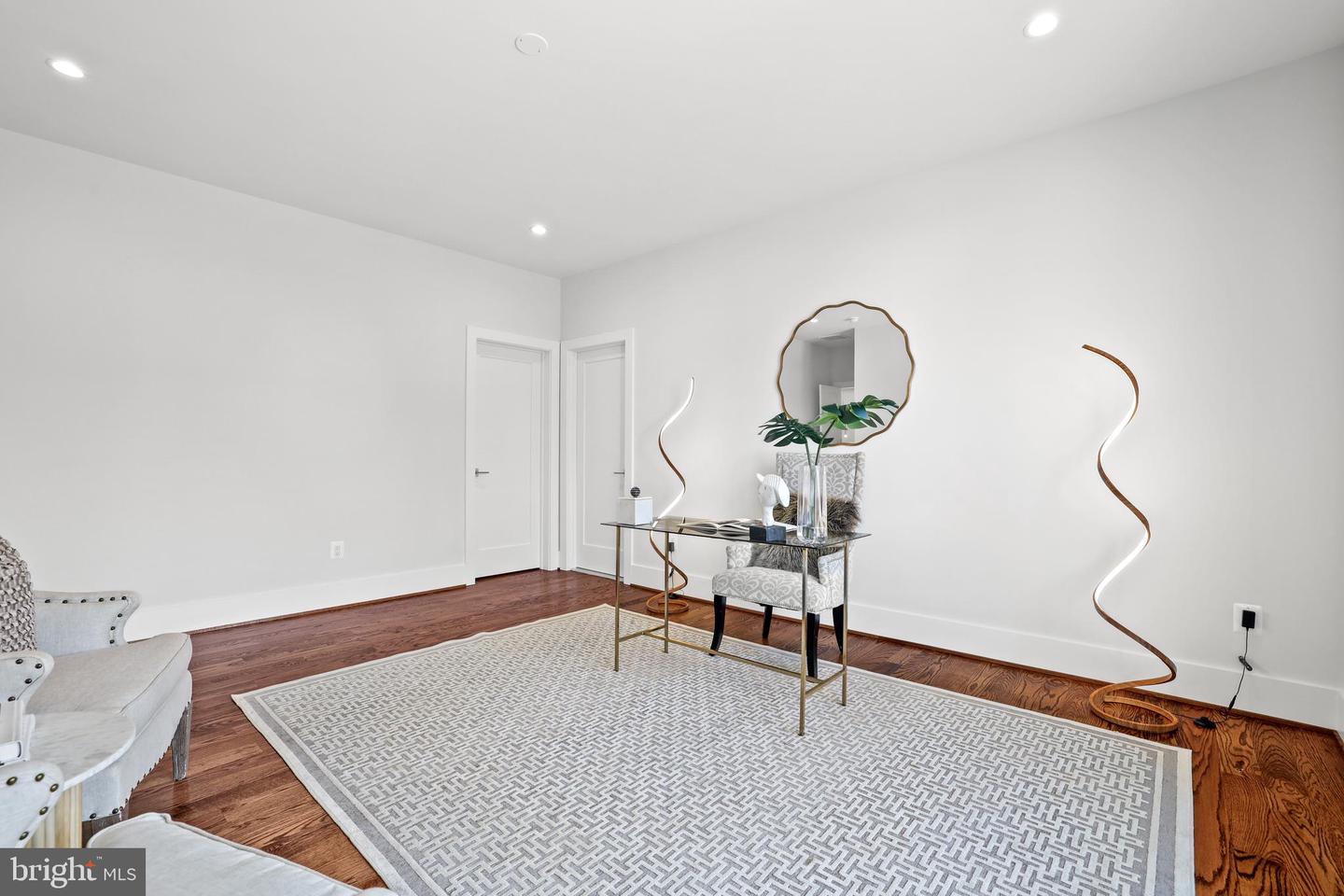 1733 PIMMIT DR, FALLS CHURCH, Virginia 22043, 8 Bedrooms Bedrooms, ,6 BathroomsBathrooms,Residential,For sale,1733 PIMMIT DR,VAFX2242426 MLS # VAFX2242426