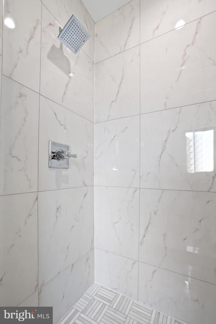 1733 PIMMIT DR, FALLS CHURCH, Virginia 22043, 8 Bedrooms Bedrooms, ,6 BathroomsBathrooms,Residential,For sale,1733 PIMMIT DR,VAFX2242426 MLS # VAFX2242426