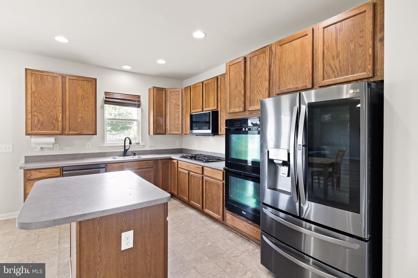 30 IVY SPRING LN, FREDERICKSBURG, Virginia 22406, 7 Bedrooms Bedrooms, ,4 BathroomsBathrooms,Residential,For sale,30 IVY SPRING LN,VAST2039102 MLS # VAST2039102
