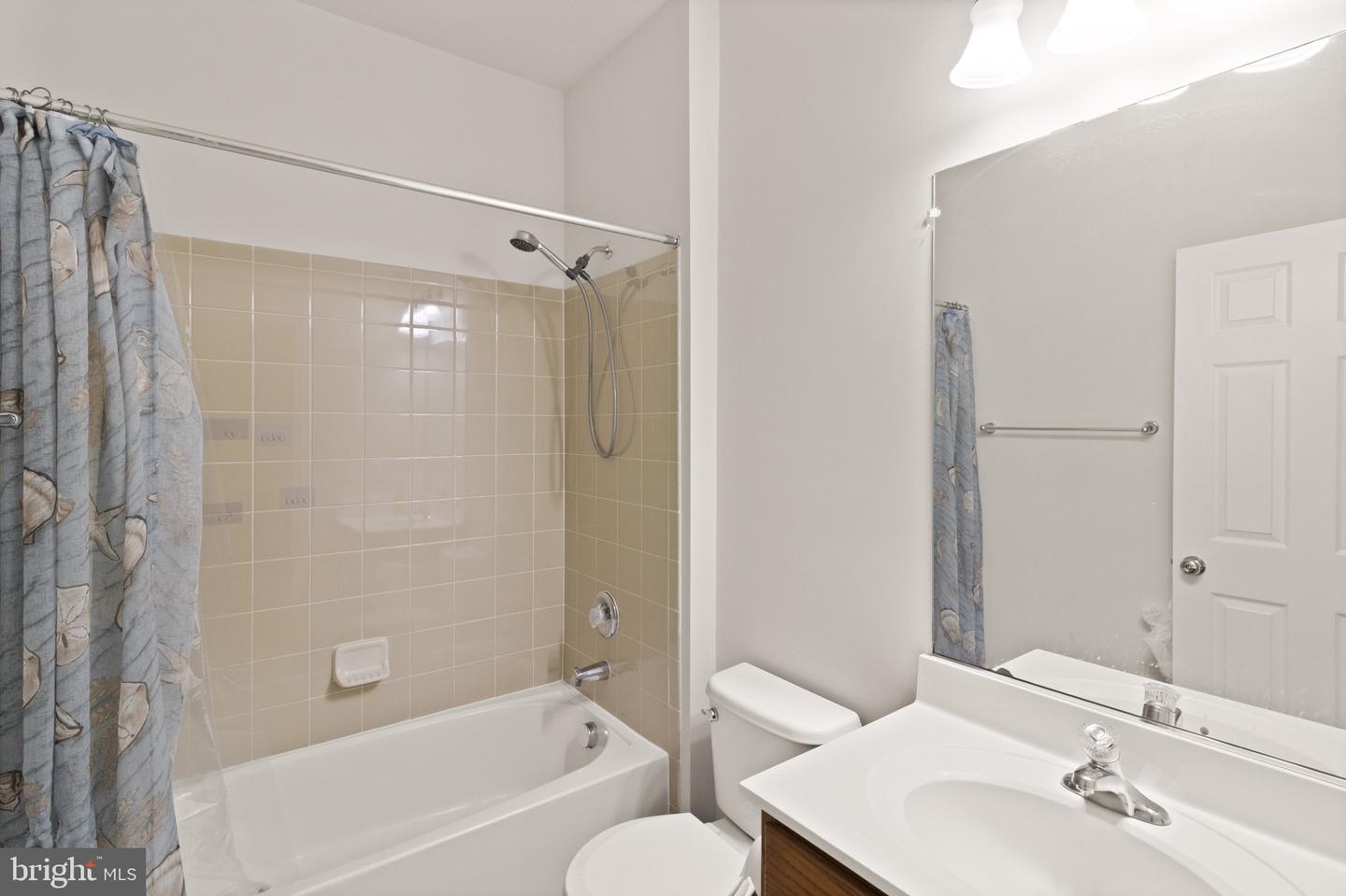 30 IVY SPRING LN, FREDERICKSBURG, Virginia 22406, 7 Bedrooms Bedrooms, ,4 BathroomsBathrooms,Residential,For sale,30 IVY SPRING LN,VAST2039102 MLS # VAST2039102