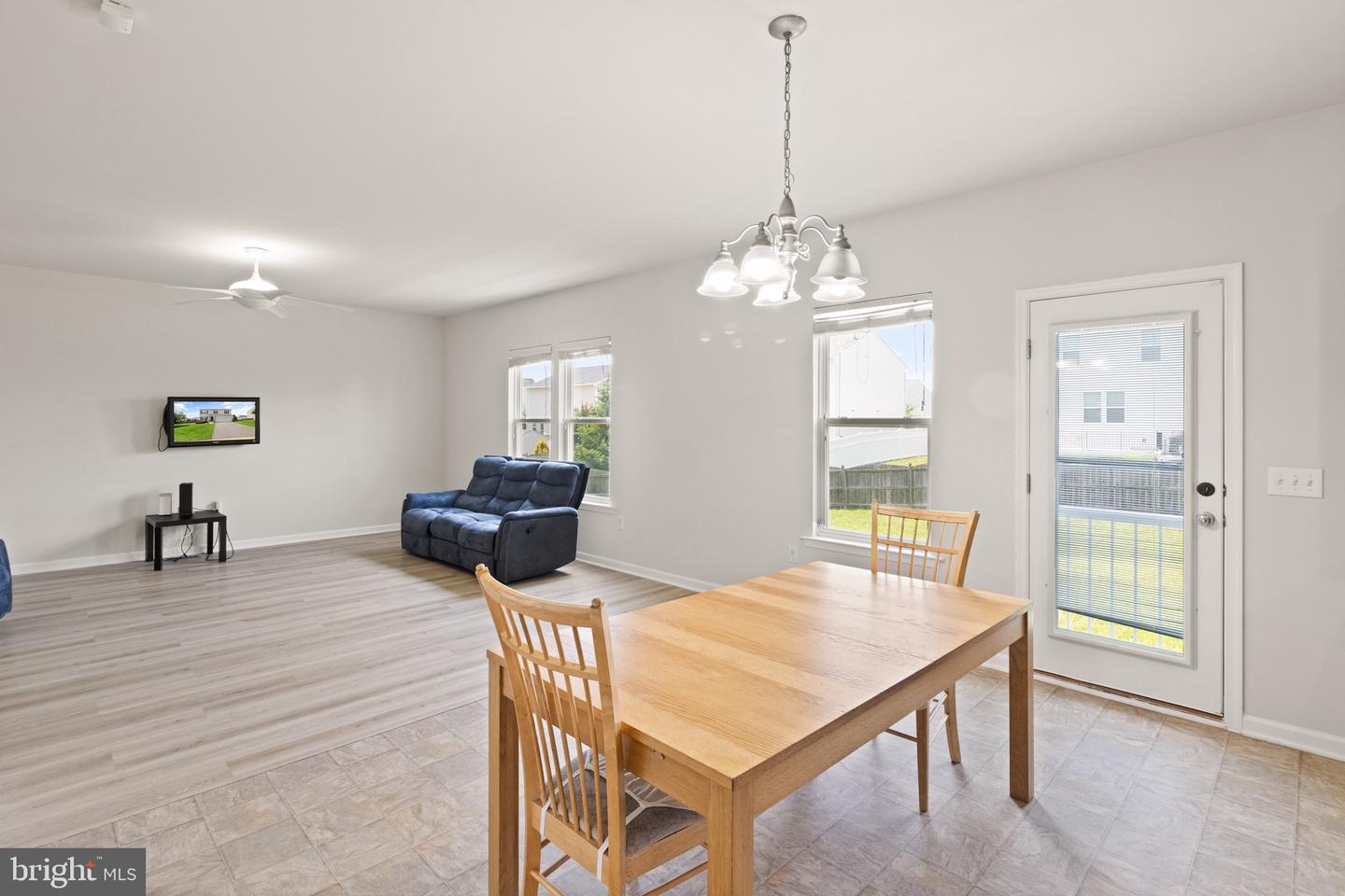30 IVY SPRING LN, FREDERICKSBURG, Virginia 22406, 7 Bedrooms Bedrooms, ,4 BathroomsBathrooms,Residential,For sale,30 IVY SPRING LN,VAST2039102 MLS # VAST2039102