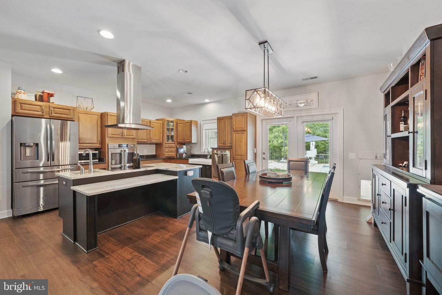 16009 ROLAND PARK PL, GAINESVILLE, Virginia 20155, 5 Bedrooms Bedrooms, ,4 BathroomsBathrooms,Residential,For sale,16009 ROLAND PARK PL,VAPW2095278 MLS # VAPW2095278
