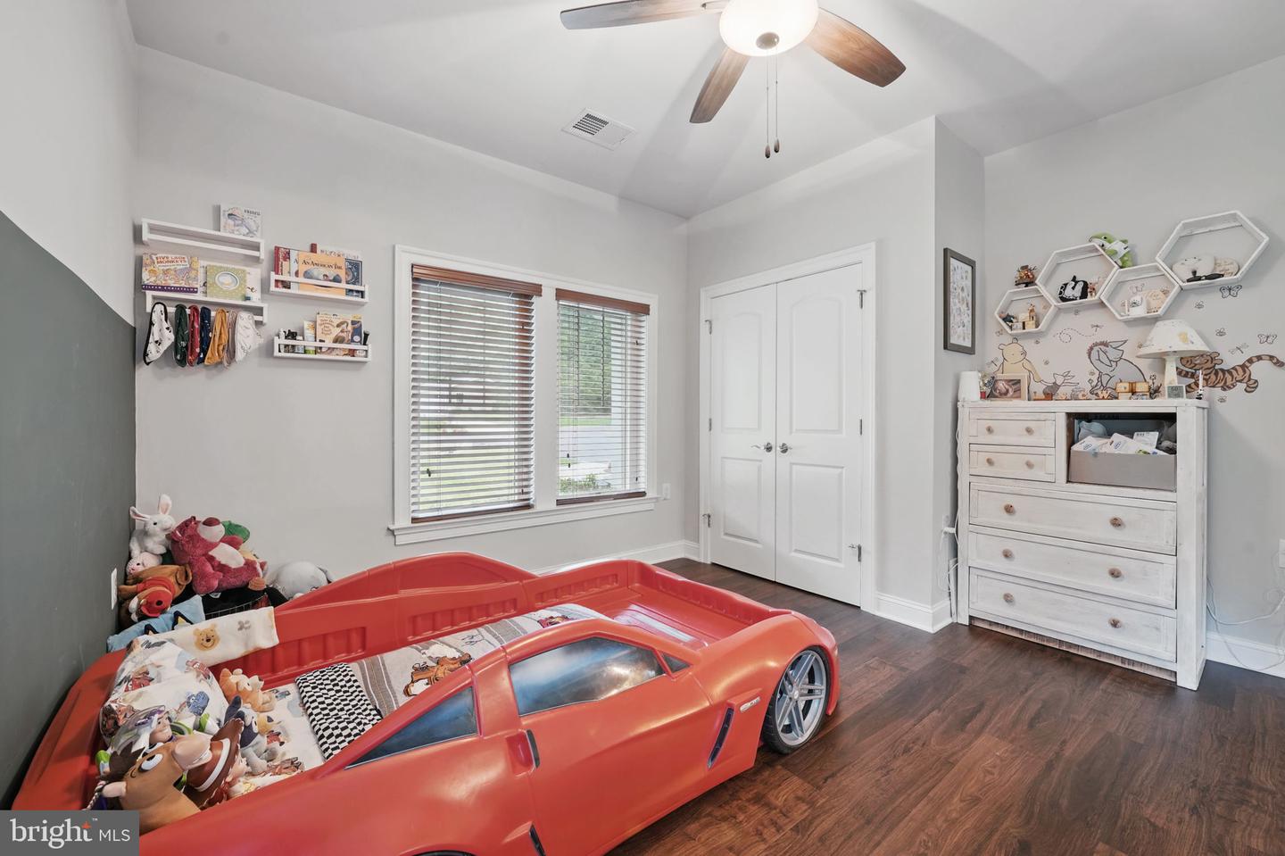 16009 ROLAND PARK PL, GAINESVILLE, Virginia 20155, 5 Bedrooms Bedrooms, ,4 BathroomsBathrooms,Residential,For sale,16009 ROLAND PARK PL,VAPW2095278 MLS # VAPW2095278