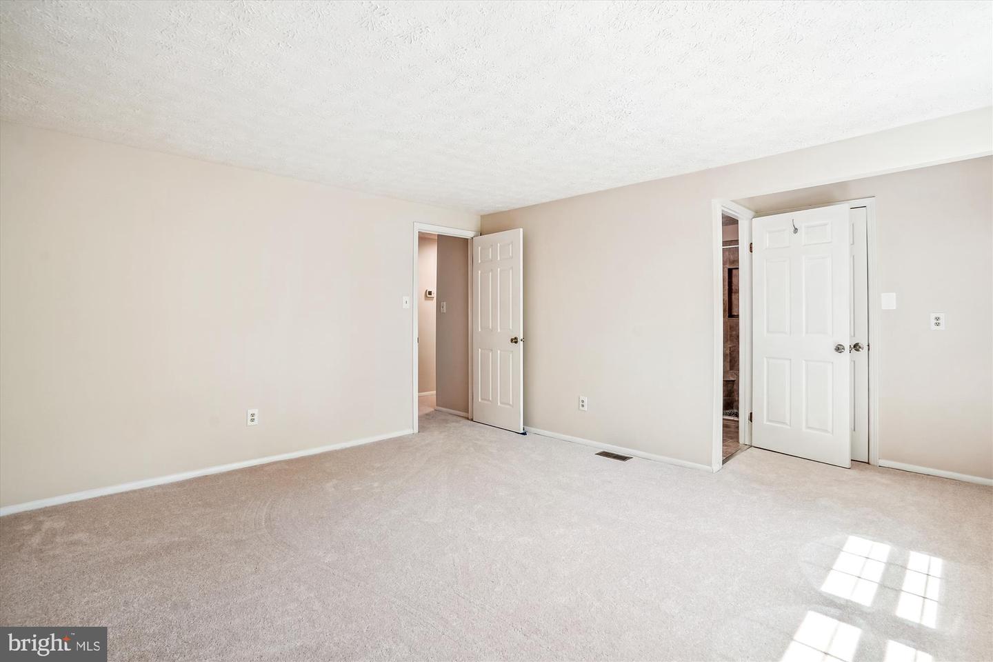 958 TYMPANI, HERNDON, Virginia 20170, 4 Bedrooms Bedrooms, ,3 BathroomsBathrooms,Residential,For sale,958 TYMPANI,VAFX2242482 MLS # VAFX2242482