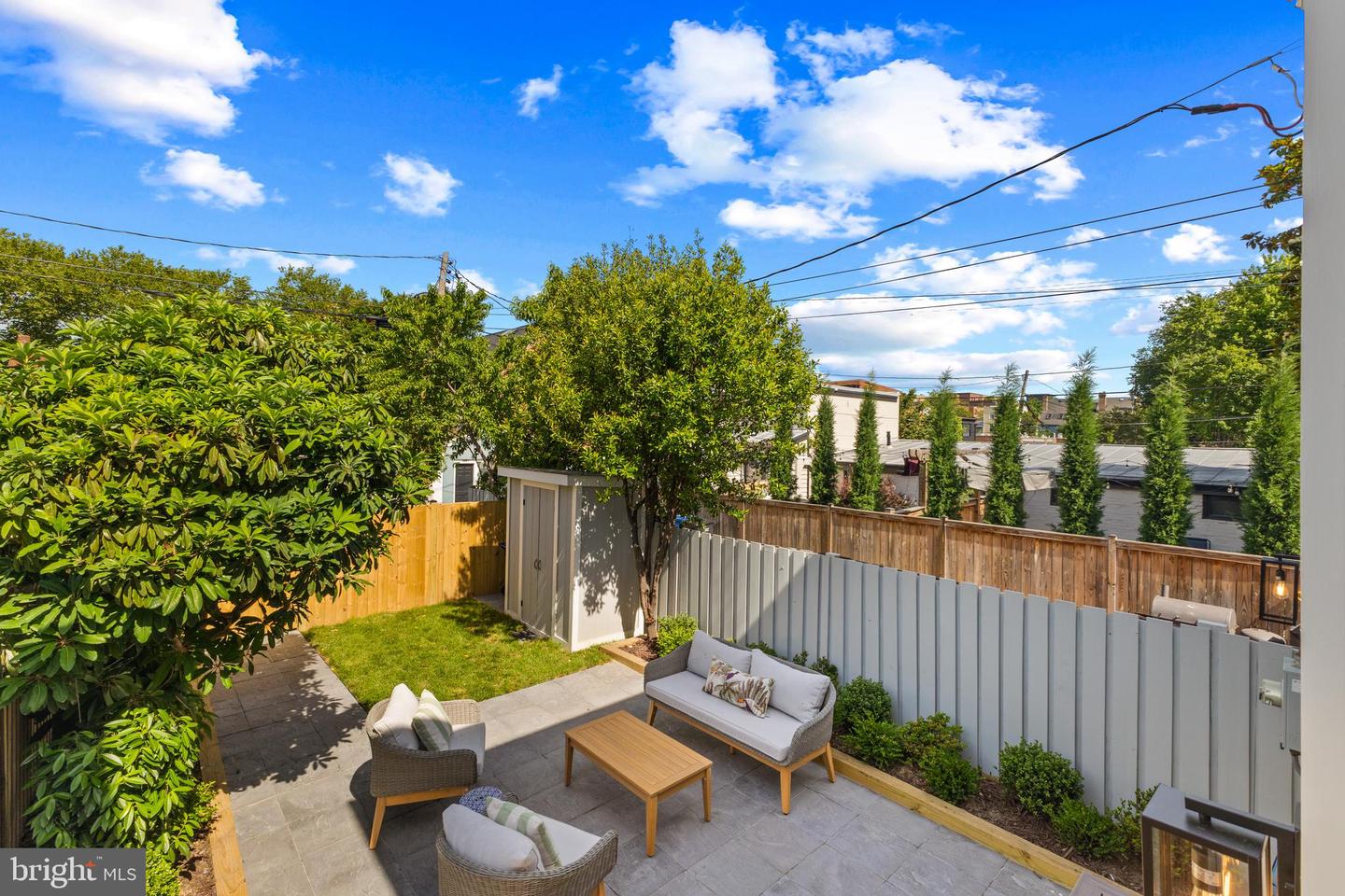330 N PATRICK ST, ALEXANDRIA, Virginia 22314, 2 Bedrooms Bedrooms, ,2 BathroomsBathrooms,Residential,For sale,330 N PATRICK ST,VAAX2045604 MLS # VAAX2045604