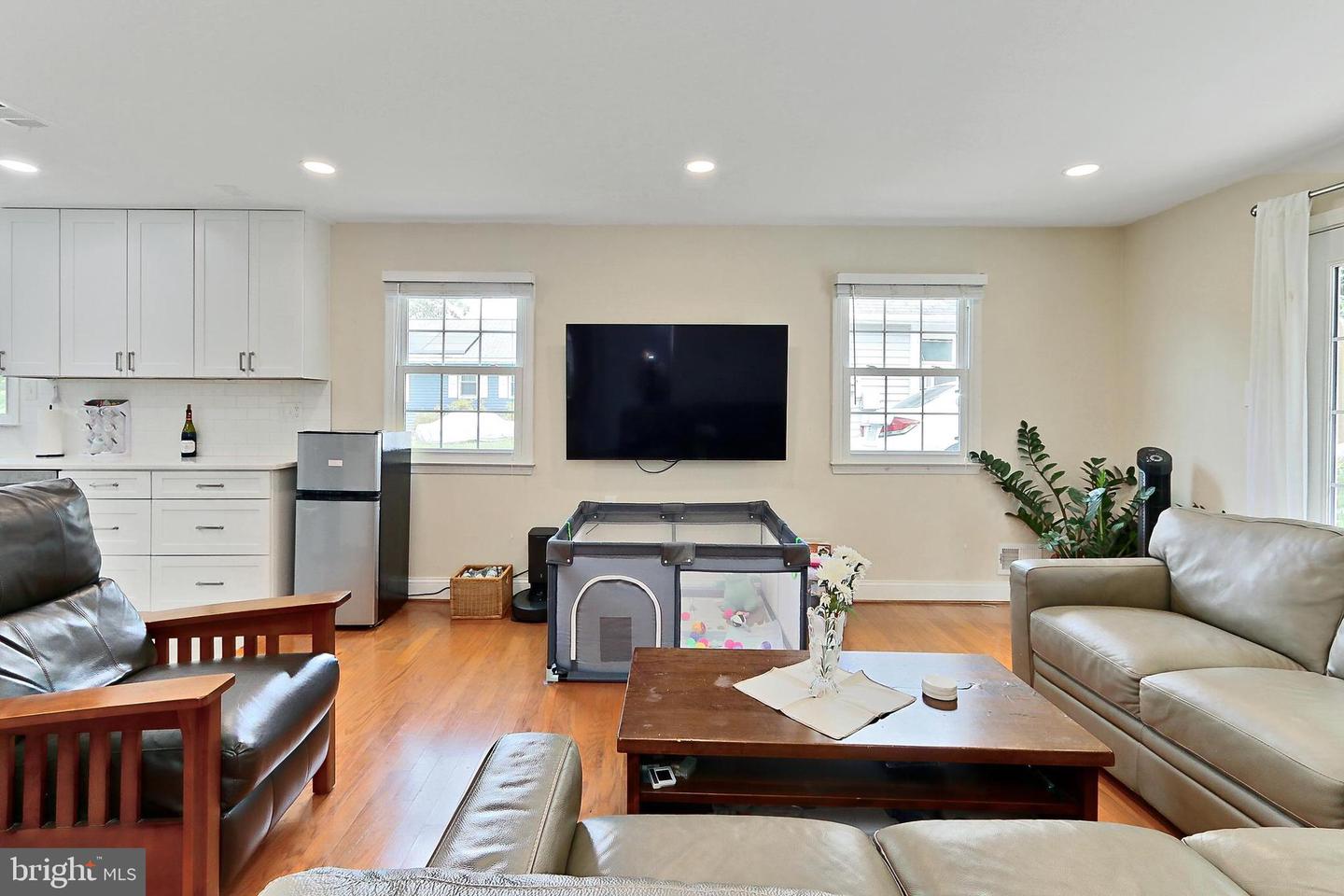 1501 S RANDOLPH ST, ARLINGTON, Virginia 22204, 4 Bedrooms Bedrooms, ,3 BathroomsBathrooms,Residential,For sale,1501 S RANDOLPH ST,VAAR2058036 MLS # VAAR2058036