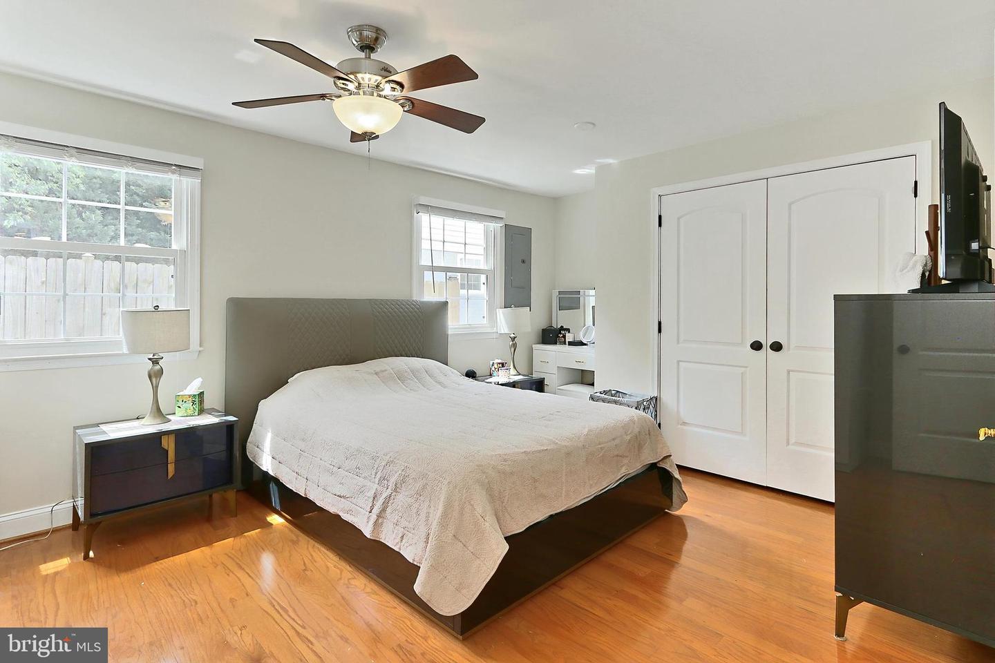 1501 S RANDOLPH ST, ARLINGTON, Virginia 22204, 4 Bedrooms Bedrooms, ,3 BathroomsBathrooms,Residential,For sale,1501 S RANDOLPH ST,VAAR2058036 MLS # VAAR2058036