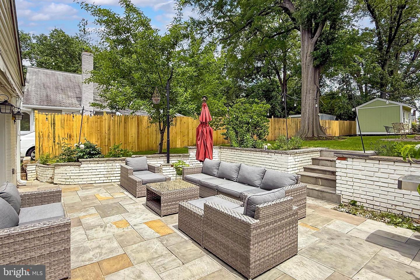 1501 S RANDOLPH ST, ARLINGTON, Virginia 22204, 4 Bedrooms Bedrooms, ,3 BathroomsBathrooms,Residential,For sale,1501 S RANDOLPH ST,VAAR2058036 MLS # VAAR2058036