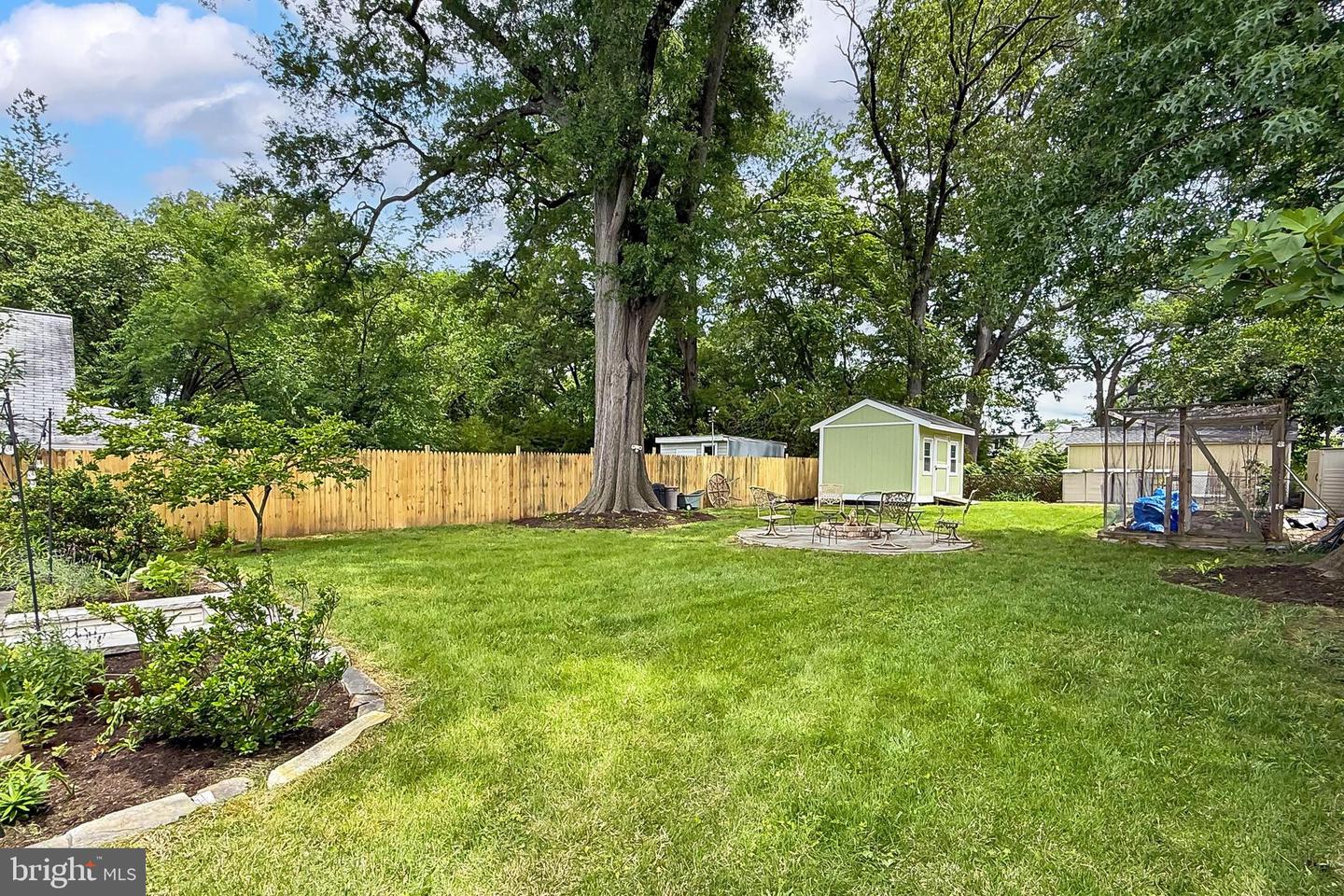 1501 S RANDOLPH ST, ARLINGTON, Virginia 22204, 4 Bedrooms Bedrooms, ,3 BathroomsBathrooms,Residential,For sale,1501 S RANDOLPH ST,VAAR2058036 MLS # VAAR2058036