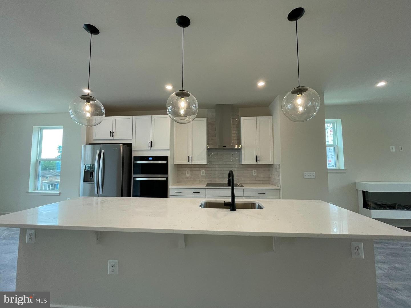 17988 ALICIA AVE, DUMFRIES, Virginia 22026, 4 Bedrooms Bedrooms, ,3 BathroomsBathrooms,Residential,For sale,17988 ALICIA AVE,VAPW2095316 MLS # VAPW2095316