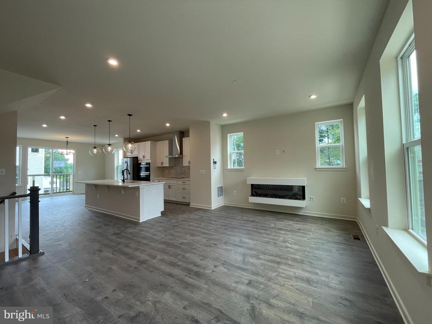 17988 ALICIA AVE, DUMFRIES, Virginia 22026, 4 Bedrooms Bedrooms, ,3 BathroomsBathrooms,Residential,For sale,17988 ALICIA AVE,VAPW2095316 MLS # VAPW2095316