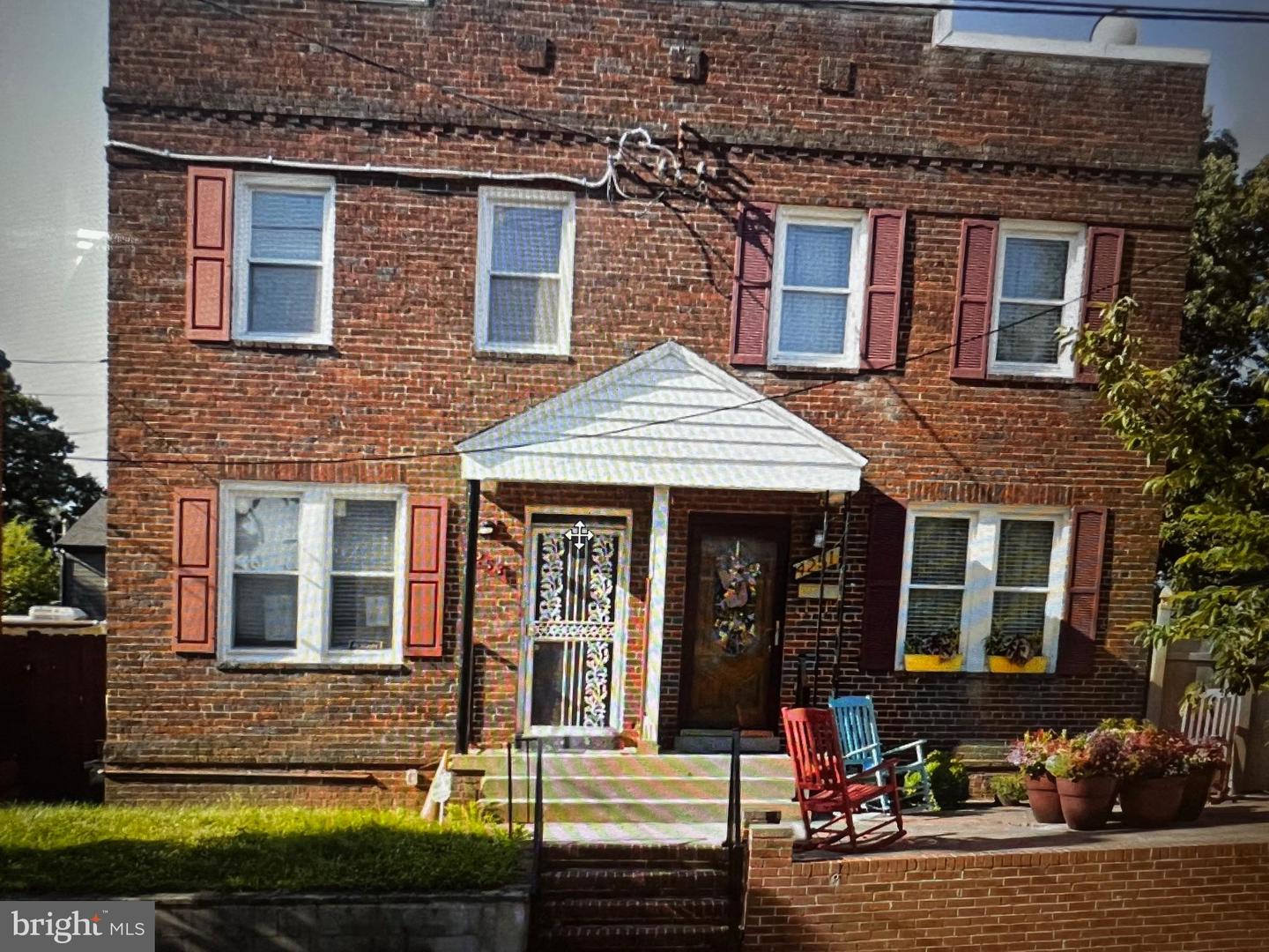 4253 EADS ST NE, WASHINGTON, District Of Columbia 20019, 4 Bedrooms Bedrooms, ,2 BathroomsBathrooms,Residential,For sale,4253 EADS ST NE,DCDC2202048 MLS # DCDC2202048