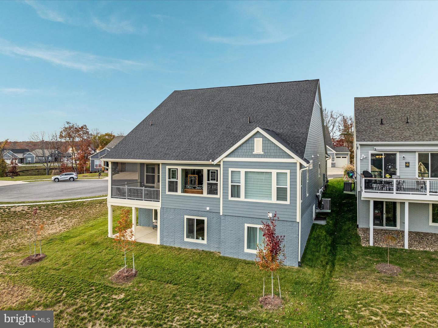 103 TITMOUSE CT, LAKE FREDERICK, Virginia 22630, 4 Bedrooms Bedrooms, ,3 BathroomsBathrooms,Residential,For sale,103 TITMOUSE CT,VAFV2034358 MLS # VAFV2034358