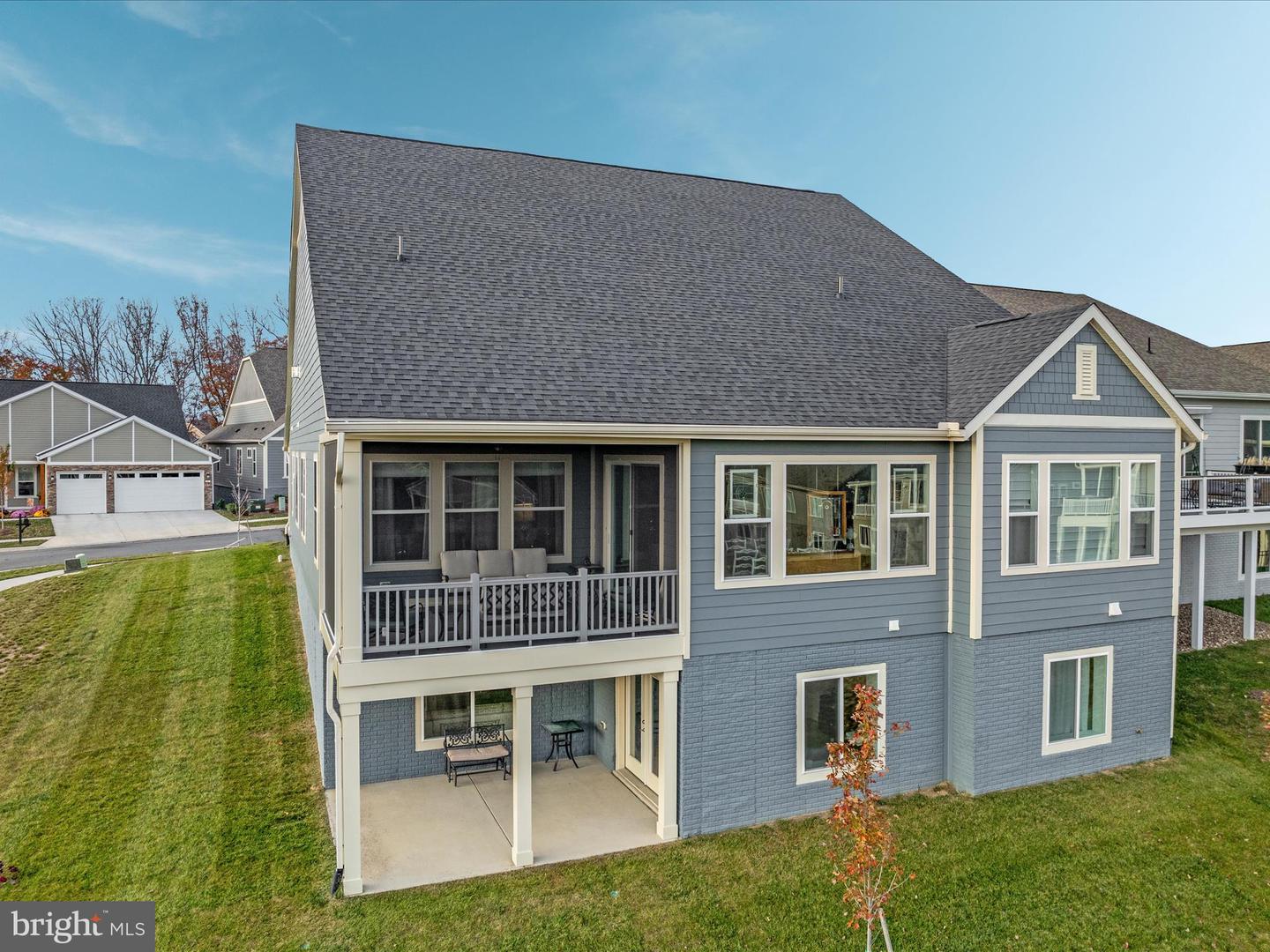103 TITMOUSE CT, LAKE FREDERICK, Virginia 22630, 4 Bedrooms Bedrooms, ,3 BathroomsBathrooms,Residential,For sale,103 TITMOUSE CT,VAFV2034358 MLS # VAFV2034358