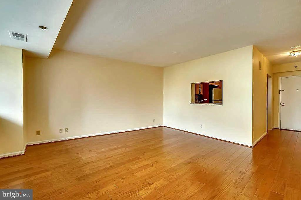 1805 CRYSTAL DR #504S, ARLINGTON, Virginia 22202, 1 Bedroom Bedrooms, ,1 BathroomBathrooms,Residential,For sale,1805 CRYSTAL DR #504S,VAAR2058056 MLS # VAAR2058056